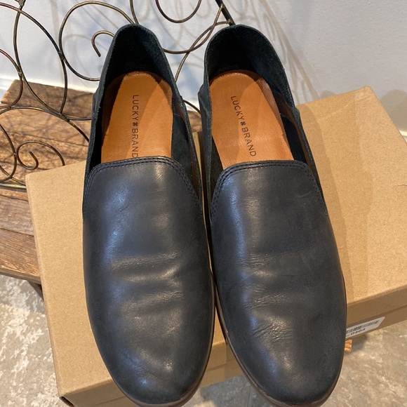 Lucky Brand Cahill Loafers - Picture 2 of 14